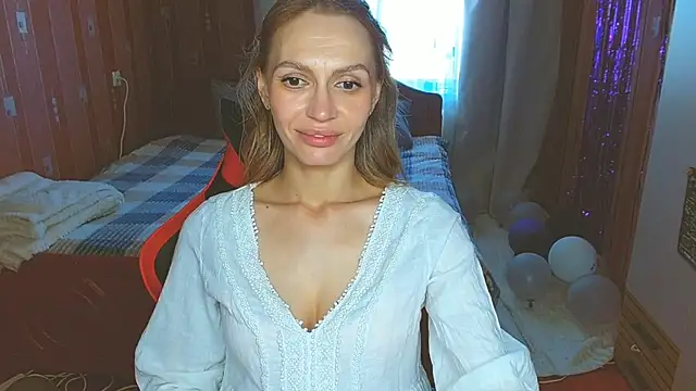 Snapshot of Lady_Sunshine_ chatting on 07/15/26, 06:09 Lady Sunshine online show from 07/15/26, 06:09