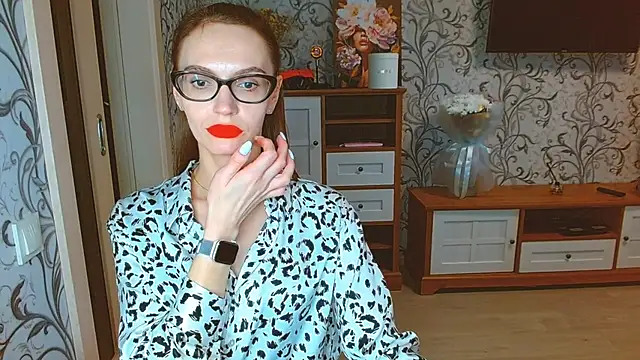 Snapshot of Lady_Sunshine_ chatting on 10/11/25, 01:01 Lady Sunshine online show from 10/11/25, 01:01