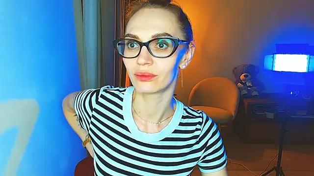 Lady Sunshine  online show from 04/01/26, 05:54