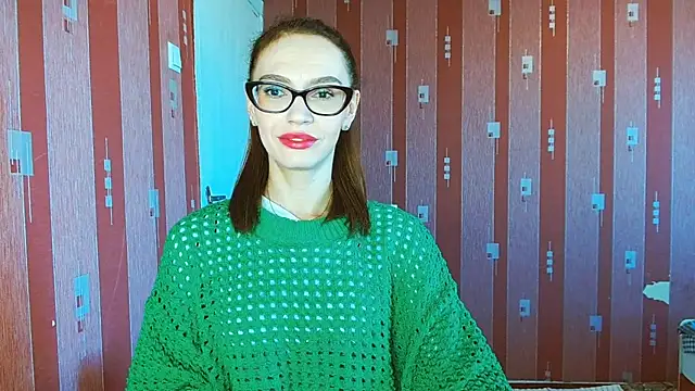 Snapshot of Lady_Sunshine_ chatting on 10/21/25, 06:35 Lady Sunshine online show from 10/21/25, 06:35