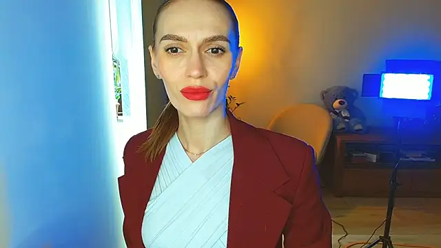 Lady Sunshine  online show from 03/26/26, 07:50