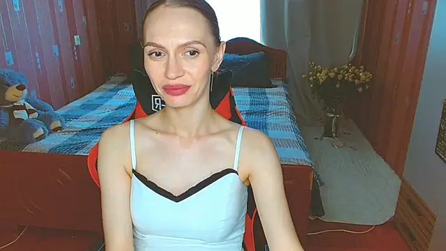 Snapshot of Lady_Sunshine_ chatting on 06/23/26, 09:18 Lady Sunshine online show from 06/23/26, 09:18