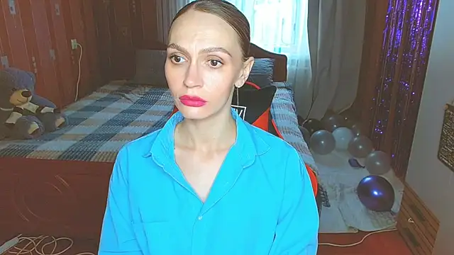 Snapshot of Lady_Sunshine_ chatting on 07/13/26, 07:07 Lady Sunshine online show from 07/13/26, 07:07