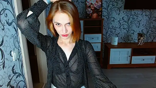 Snapshot of Lady_Sunshine_ chatting on 09/23/25, 06:31 Lady Sunshine online show from 09/23/25, 06:31