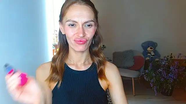 Lady Sunshine  online show from 05/17/26, 07:41