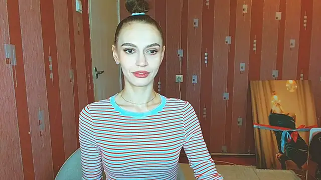 Snapshot of Lady_Sunshine_ chatting on 11/11/25, 07:25 Lady Sunshine online show from 11/11/25, 07:25