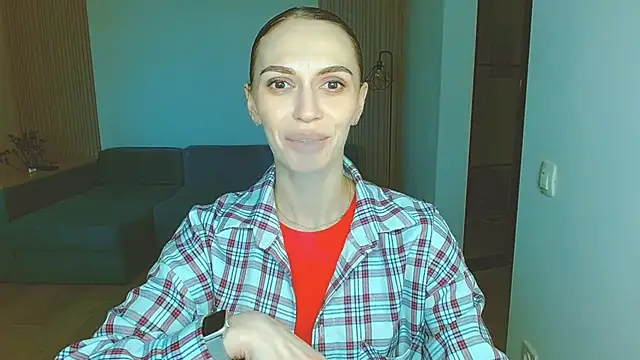 Snapshot of Lady_Sunshine_ chatting on 11/25/25, 08:25 Lady Sunshine online show from 11/25/25, 08:25