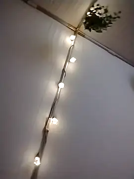 Skippydippy99 online show from 09/27/25, 01:34