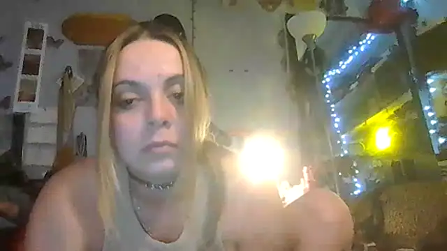 ShysluutGia online show from 02/05/26, 10:55