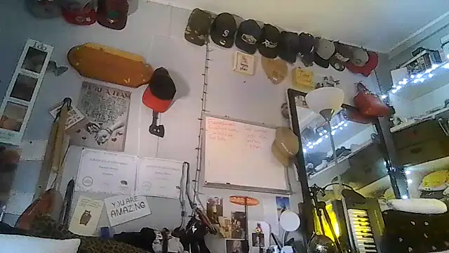 ShysluutGia online show from 05/30/26, 06:35