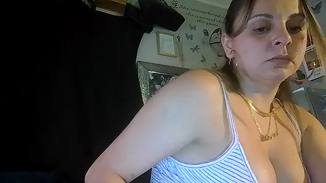 ShysluutGia online show from 05/25/26, 06:28