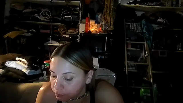 ShysluutGia online show from 02/17/26, 03:04