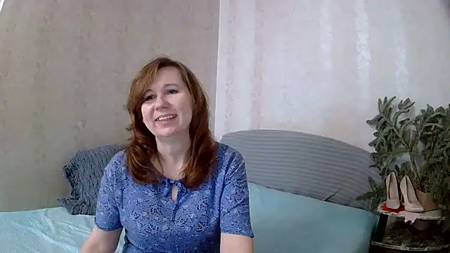 Snapshot of Starsan chatting on 02/11/25, 10:14 Starsan online show from 02/11/25, 10:14