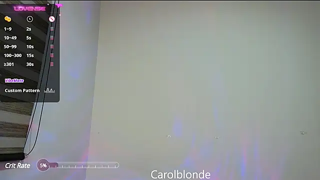 Snapshot of Carolblonde chatting on 03/11/25, 04:51 Carolblonde online show from 03/11/25, 04:51