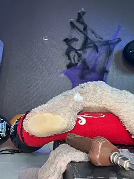 luciana hunters online show from 11/01/25, 01:45