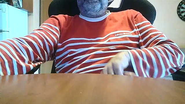 Snapshot of lanata chatting on 03/07/25, 04:00 lanata online show from 03/07/25, 04:00