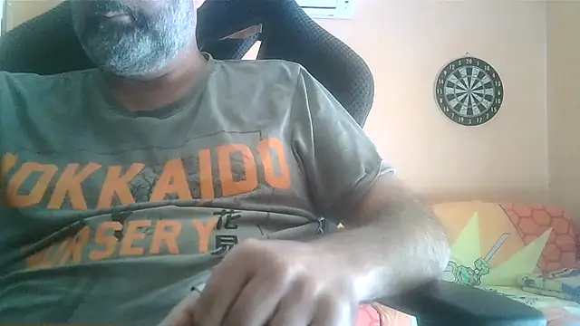 Snapshot of lanata chatting on 10/08/25, 01:12 lanata online show from 10/08/25, 01:12