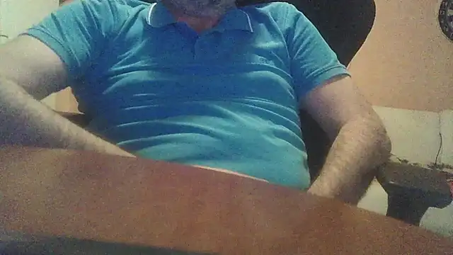 Snapshot of lanata chatting on 05/01/26, 02:49 lanata online show from 05/01/26, 02:49