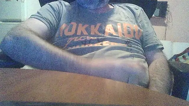 Snapshot of lanata chatting on 10/07/25, 04:02 lanata online show from 10/07/25, 04:02