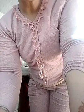 nouhaty online show from 11/18/25, 09:56