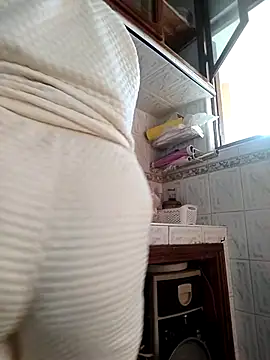 nouhaty online show from 11/22/25, 09:41