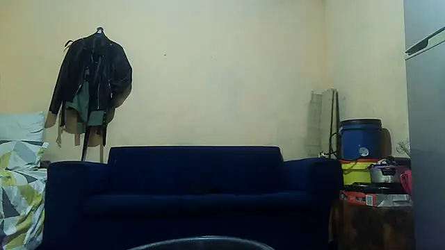 01applebottom online show from 10/06/25, 02:51