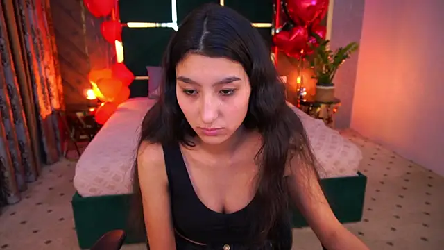 CharmMocco online show from 02/28/25, 02:09