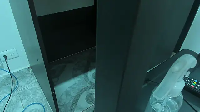 Snapshot of Andrea_Tobar chatting on 02/09/25, 05:29 Andrea Tobar online show from 02/09/25, 05:29