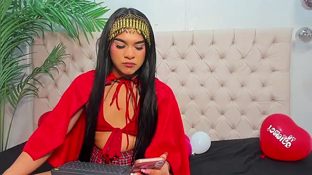 Snapshot of Andrea_Tobar chatting on 02/10/25, 07:38 Andrea Tobar online show from 02/10/25, 07:38