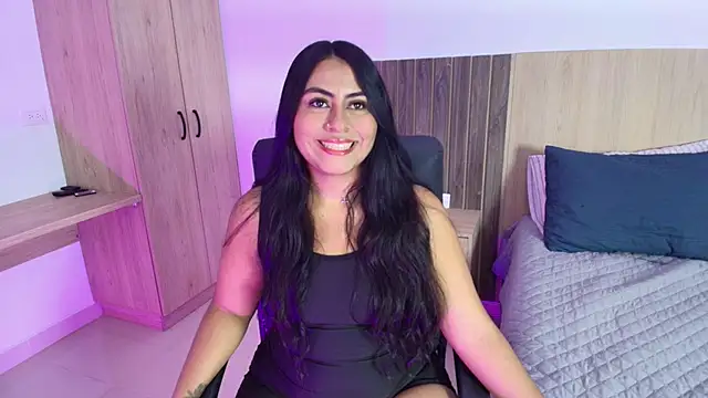 Mia cm online show from 03/12/25, 07:58