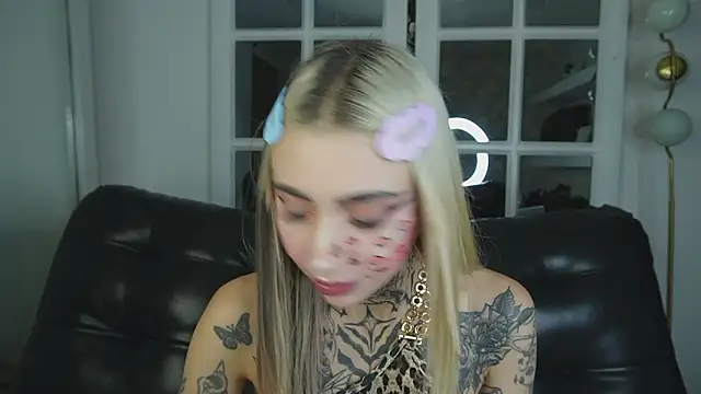 miss   angel online show from 02/21/26, 10:50