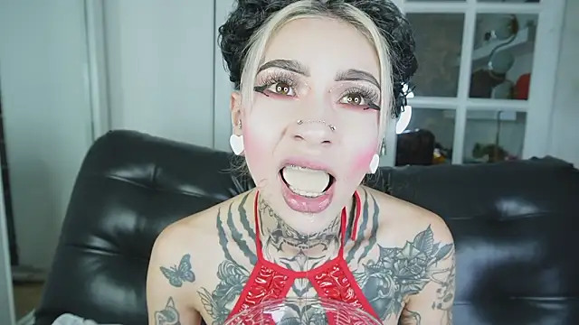 miss   angel online show from 02/16/26, 11:09