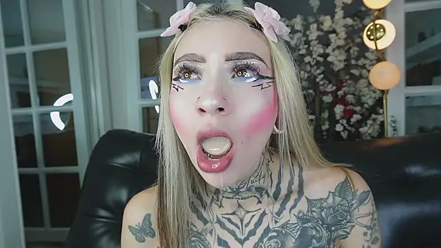 miss   angel online show from 02/04/26, 11:16