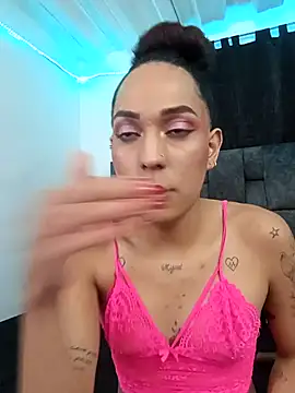 ChanelleJohnson  online show from 10/01/25, 12:09