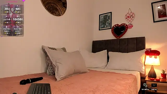 Dhalila  online show from 02/16/26, 12:04