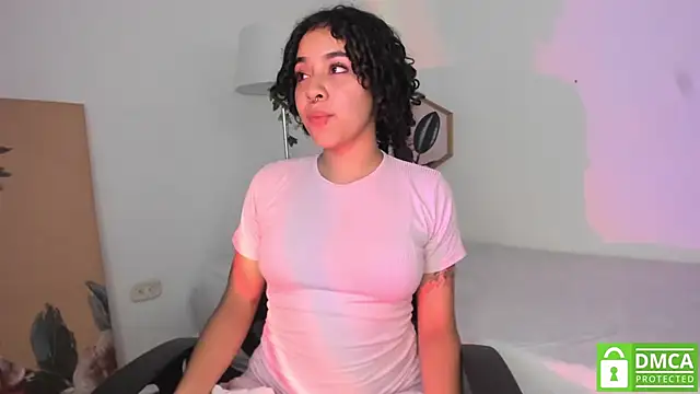 Dhalila  online show from 10/19/25, 12:30