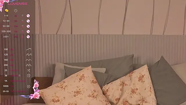 JoYung online show from 10/18/25, 04:25