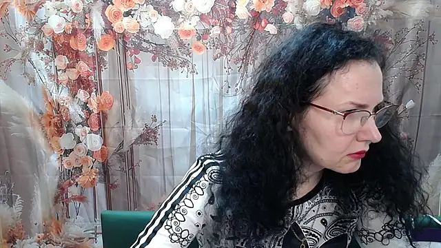 Snapshot of Miroslava_Happi chatting on 04/06/26, 05:52 Miroslava Happi online show from 04/06/26, 05:52