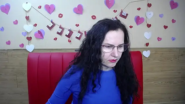 Snapshot of Miroslava_Happi chatting on 03/06/25, 06:08 Miroslava Happi online show from 03/06/25, 06:08