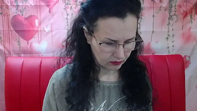 Snapshot of Miroslava_Happi chatting on 03/06/26, 06:52 Miroslava Happi online show from 03/06/26, 06:52