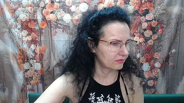 Snapshot of Miroslava_Happi chatting on 07/14/26, 05:45 Miroslava Happi online show from 07/14/26, 05:45