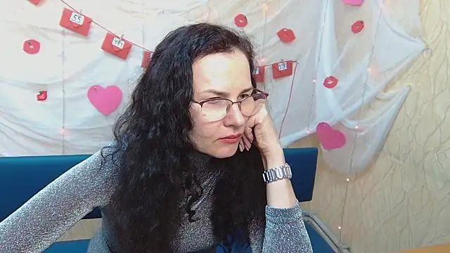 Snapshot of Miroslava_Happi chatting on 02/28/25, 09:25 Miroslava Happi online show from 02/28/25, 09:25