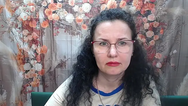 Snapshot of Miroslava_Happi chatting on 05/03/26, 05:56 Miroslava Happi online show from 05/03/26, 05:56