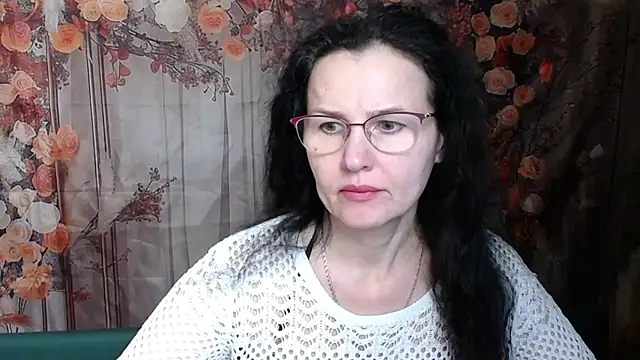 Miroslava Happi online show from 02/10/26, 06:45