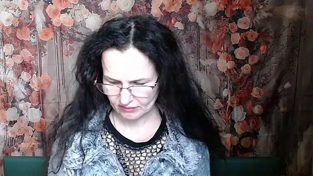 Miroslava Happi online show from 02/11/26, 06:46