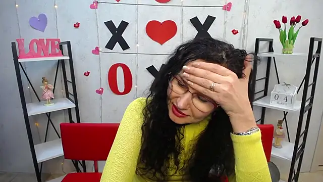 Snapshot of Miroslava_Happi chatting on 03/04/25, 09:18 Miroslava Happi online show from 03/04/25, 09:18