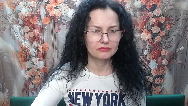 Snapshot of Miroslava_Happi chatting on 03/12/26, 08:40 Miroslava Happi online show from 03/12/26, 08:40