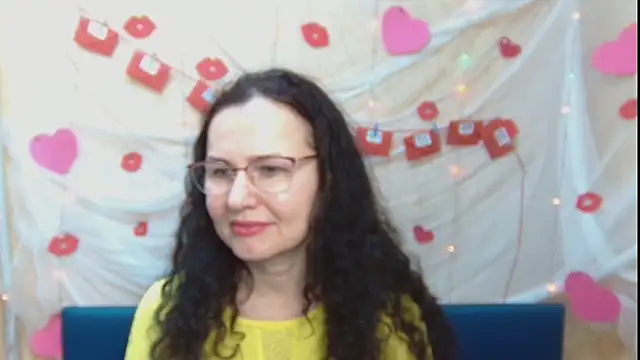 Snapshot of Miroslava_Happi chatting on 03/23/25, 06:26 Miroslava Happi online show from 03/23/25, 06:26