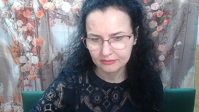 Snapshot of Miroslava_Happi chatting on 06/01/26, 06:02 Miroslava Happi online show from 06/01/26, 06:02
