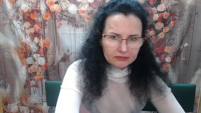 Snapshot of Miroslava_Happi chatting on 05/30/26, 06:42 Miroslava Happi online show from 05/30/26, 06:42